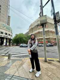 Huaihai Middle Road ถนนสุดชิค ห้ามพลาด