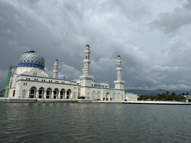 5 Days in Kota Kinabalu- amazing tour from mountain to sea.