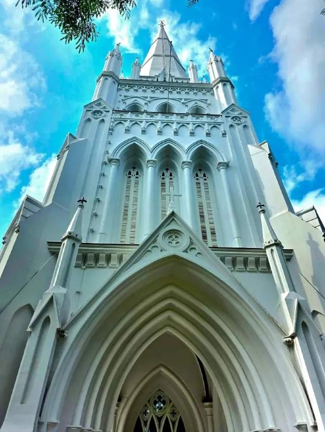 Say a little prayer at St Andrew's Cathedral Singapore