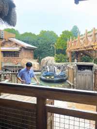 รีวิวเครื่องเล่นสุดหวาดเสียว Roaring Rapids 🎟️
