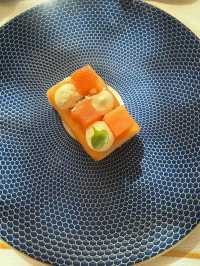 上海浦東麗思卡爾頓酒店 52 樓下午茶，高空之上的優雅食光