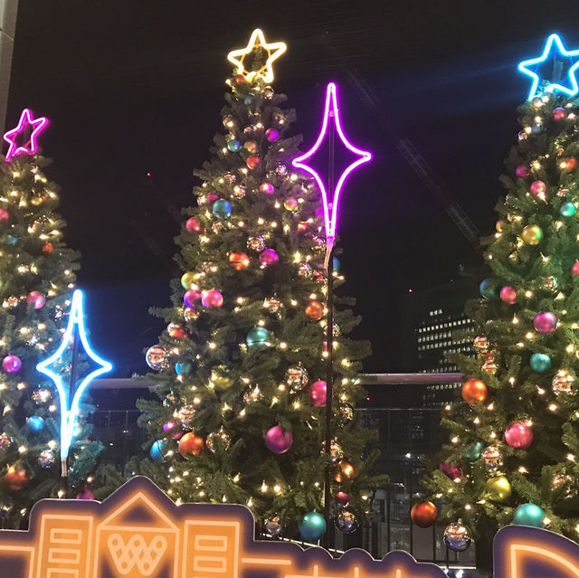 横浜ワールドポーターズのクリスマス:過去アーカイブと2025–2026年予測 横浜ワールドポーターズのクリスマス:過去アーカイブと2025–2026年予測