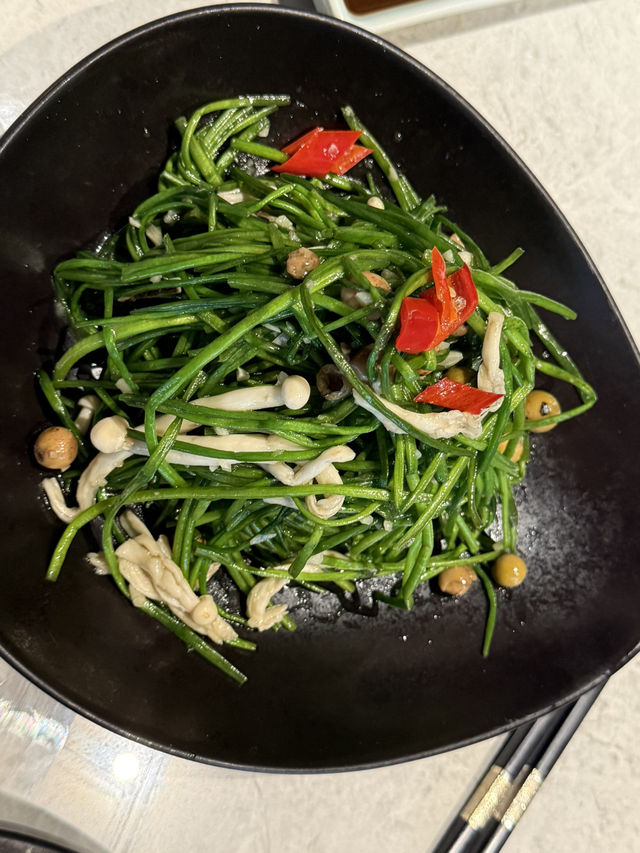 台中享鴨食記:王品集團下的烤鴨藝術 台中享鴨食記:王品集團下的烤鴨藝術