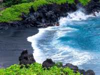 Discover Iceland's breathtaking natural wonders!