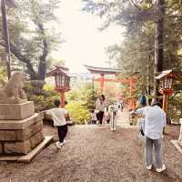 🏔「鳥居、五重塔與富士山同框，這就是日本最經典的風景。」