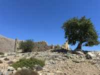 Stunning viewpoint and ancient castle in Loutro