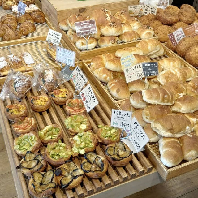【群馬/前橋🇯🇵】100種類以上のパンが並ぶ🍞 ベーカリーズキッチン オハナ 
