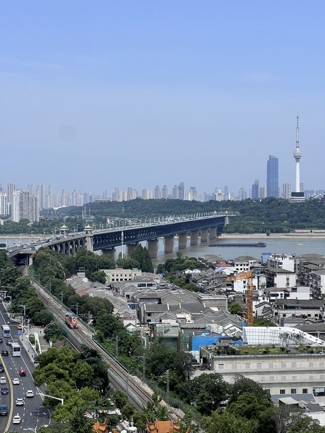 🏯✨ Legends in the Sky: Explore Wuhan’s Yellow Crane Tower 🏯✨ Legends in the Sky: Explore Wuhan’s Yellow Crane Tower