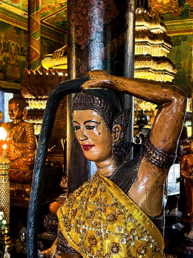 🇰🇭柬埔寨塔山寺Wat Phnom វត្តភ្នំ