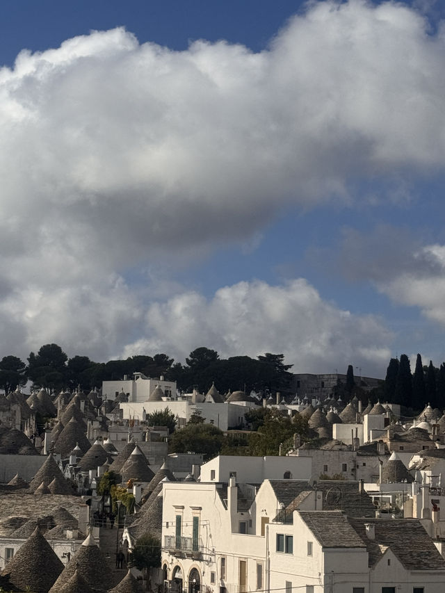 트룰리가 그리는 동화 같은 마을, 알베로벨로