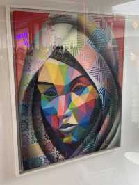 🎨 Fluctuart — Paris’s Floating Hub of Urban Art