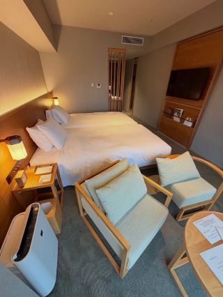 Quick escape to Mishima? Here’s why you should check into Fujisan Mishima Tokyu Hotel and what makes it a vibe 🌄🛖

Top Reasons to Stay at Fujisan Mishima Tokyu Hotel:
Hotel ambiance: Clean, modern, and super relaxing! The lobby and public areas have a chill aesthetic that instantly puts you in getaway mode.
Room amenities: The rooms are spotless, well-equipped (think comfy beds, fast Wi-Fi, and a sleek bathroom). You get insta-worthy Fuji views from certain windows, plus access to Japanese tea and pajamas in-room for that cozy touch 🛏️🍵.
Why I recommend: Service is top-notch! The staff are not only friendly, but many speak English and will help with directions or info. It's right near Mishima station for easy transport. The rooftop onsen is the star: soaking in hot springs with Mount Fuji in the background feels super luxe and unique.
Must-visit attraction: Don’t miss the hotel’s rooftop open-air bath (onsen) — 17−1 Ichibancho, ミトワみしま 1F. The hygiene is A+, and the Fuji views make every soak memorable.

Travel Insights:
If you want smooth check-in, try arriving midday. Ask for a Fuji-facing room if available. The staff are helpful, but some front desk folks could use a boost in English; just bring translation apps for any tricky conversations.
Quick tip: Pack light for public transport around Mishima. The hotel is a minute walk from Mishima station, so use buses or local trains to hit up nearby attractions and restaurants.

Hotel breakfast is worth a try, but for tasty local eats, walk toward the station — there’s tons of noodle shops and bakeries.

#MishimaJapan  #FujiViews  #HotSpringRetreat  #Tripdotcom 