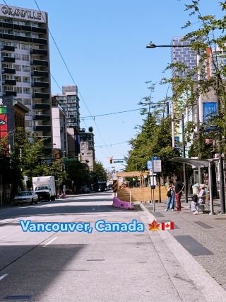 想探索溫哥華市中心的活力氛圍嗎？ 🌆 無論您是獨自旅行還是與朋友結伴，Samesun Vancouver 和 Hotel Belmont Vancouver MGallery 都是絕佳的住宿選擇。從令人艷羨慕的玻璃幕牆摩天大樓到綠樹成蔭的城市公園，這兩家酒店都讓您輕鬆前往市中心的各個角落——購物、夜生活、斯坦利公園漫步以及風景如畫的文化景點。只要問問那些曾在陽光灑滿的街道上漫步，以那些時尚高樓為背景的人們，他們都會讚歎不已！

Samesun Vancouver 是社交達人和精打細算旅行者的理想之選。飯店位於格蘭維爾街 (Granville St) 的中心地段，距離地鐵站、唐人街和海濱僅幾步之遙。飯店提供乾淨的宿舍（配有隱私簾！）、寬敞的公共浴室、超大的廚房和投幣式洗衣房。免費早餐讓您精力充沛地開啟新的一天，而熱鬧的休息室則匯集了來自世界各地的旅行者——是分享旅行故事或結交新朋友的理想場所。飯店員工熱情友好，並提供儲物櫃，但請務必提前確認是否有額外收費。小貼士：在附近的公園以標誌性的天際線為背景自拍－陽光燦爛的日子會讓建築更加醒目！

位於尼爾森街的溫哥華貝爾蒙特美憬閣酒店 (Hotel Belmont Vancouver MGallery) 吸引著追求時尚氛圍的客人。飯店擁有風格優雅的客房、全新裝潢的浴室，以及充滿活力的潮流酒吧/餐廳。飯店內設有停車場，方便客人出遊；友善的員工和免費的迎賓飲品也為飯店增色不少。如果您渴望更精緻的精品酒店體驗和現代化的設施，這裡絕對是您的理想之選。

想要獲得最佳價格，請透過 trip.com 預訂——您經常可以找到特價優惠和靈活的取消選項。溫哥華地鐵讓您輕鬆前往史丹利公園、唐人街和充滿活力的藝術區。不妨計劃在日落時分漫步於公園，欣賞夕陽西下，您的照片將閃耀著這座城市的獨特魅力。

#溫哥華 #青年旅館住宿 #市中心飯店 #旅行貼士 #拍照打卡點