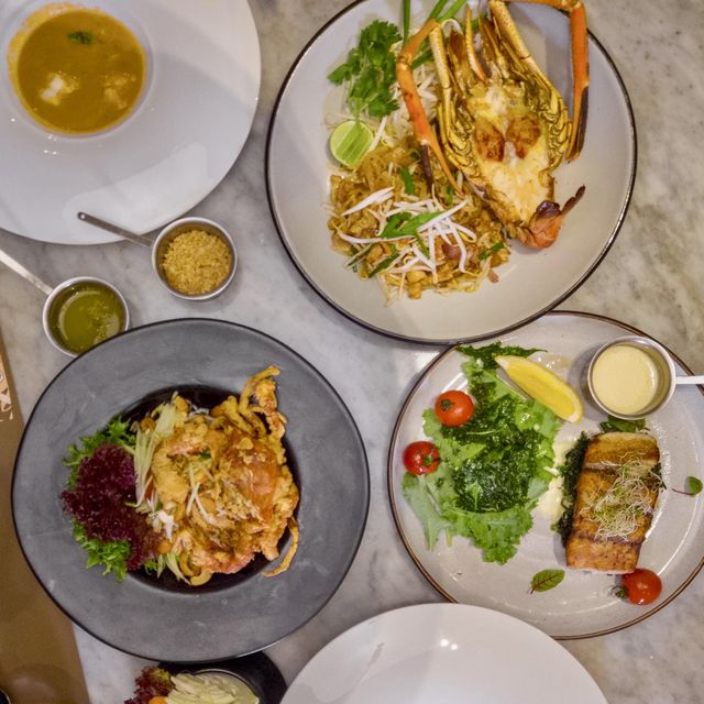 Eat Drink Love Restaurant 