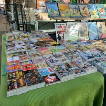 🇬🇧 Sunderland · Flea market regardless of wind and rain