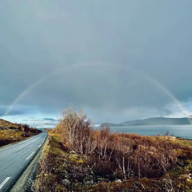 Tromsø: Chasing the Northern Lights on Lonely Arctic Roads 