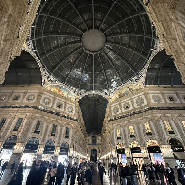 A night in Milan 