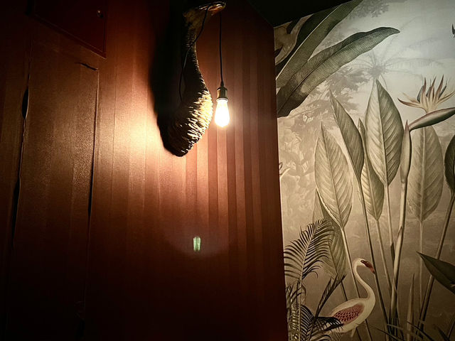 Hidden cocktail bar in Bonn