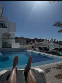 Escaping the UK winter for Tenerife Aparthotel Neptuno🇪🇸