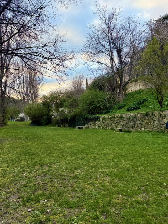Art, Gardens, and the Segovia Countryside