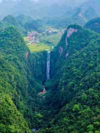 🌊 Tongling Grand Canyon – Guizhou’s Emerald Gorge of Waterfalls and Wonder
