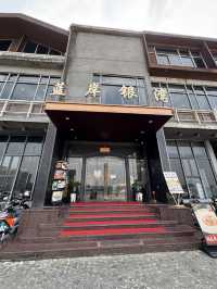 落地玻璃河景餐廳體驗  