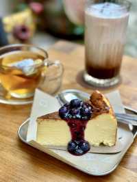 🍞 Cozy Morning at Bread Yard