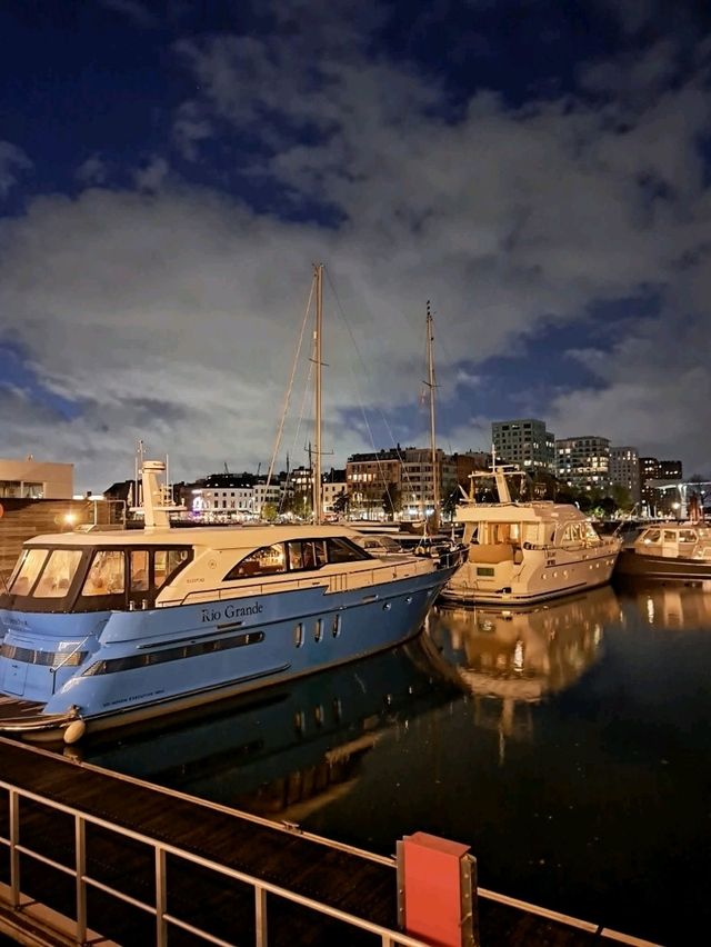 Antwerp After Dark: Sexiest Skyline in Belgium Antwerp After Dark: Sexiest Skyline in Belgium