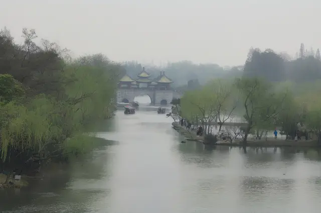 煙雨朦朧瘦西湖