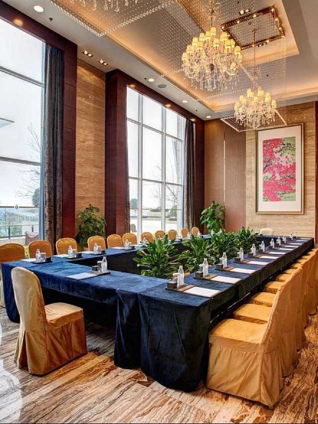 🌟 Sichuan's Serene Stay: Heilongtan Universal Sunac Paradise 🌟
