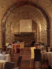 🇮🇹✨ Piedmont's Luxe Escape: Discover Relais San Maurizio 🏰🍇