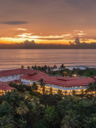 🌴🏖️ Bentota Bliss: Sri Lanka's Tropical Haven 🌞🌺