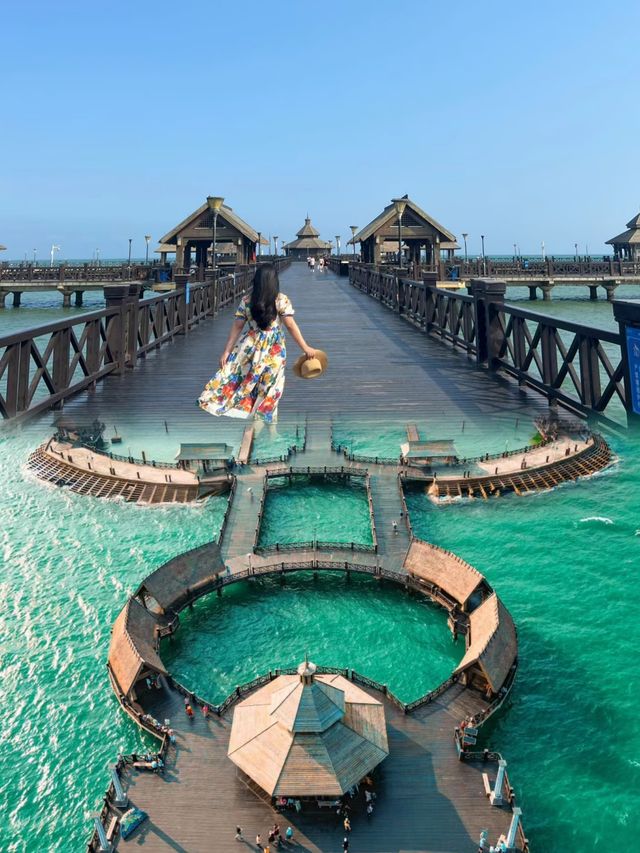 逸龍灣海上圖書館