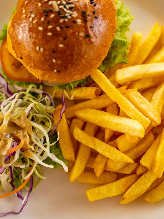 🌴🏖️ Ultimate Koh Rong Stay at You&Me Resort 🌅🍹