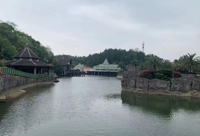 桂林樂滿地度假世界，聽名字就好快樂。