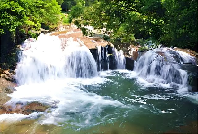 不去九寨溝，就來飛水寨，歸去不看水！。