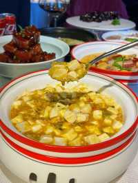 你一定不能錯過這間價格實惠又美味的本幫菜餐廳！