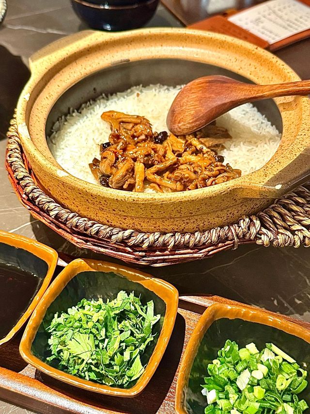 就為了這一口脆鯇魚，我排了2小時隊