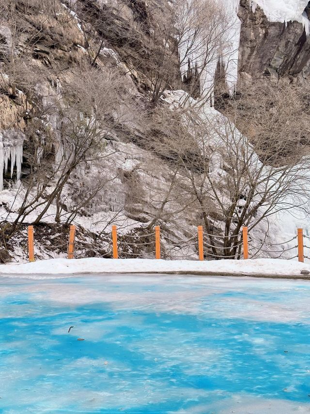 渭南少華山|夢幻藍色冰湖