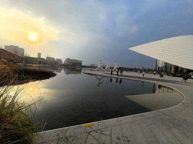 冬日暖陽下～天府美術館