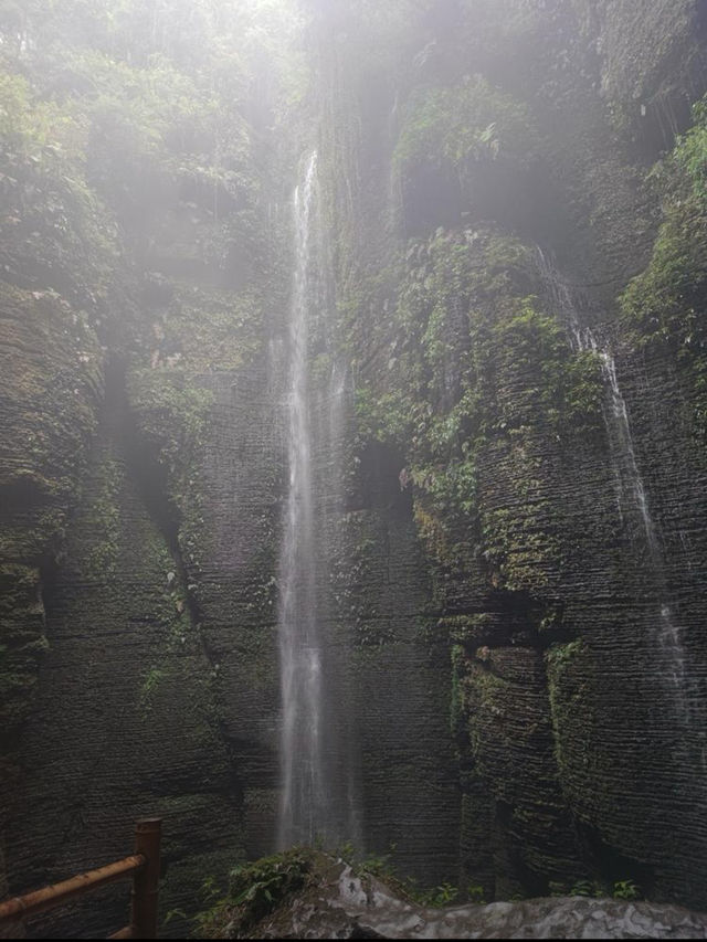 山與水