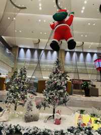 A Delicious Breakfast Buffet at Holiday Inn Qingdao Center