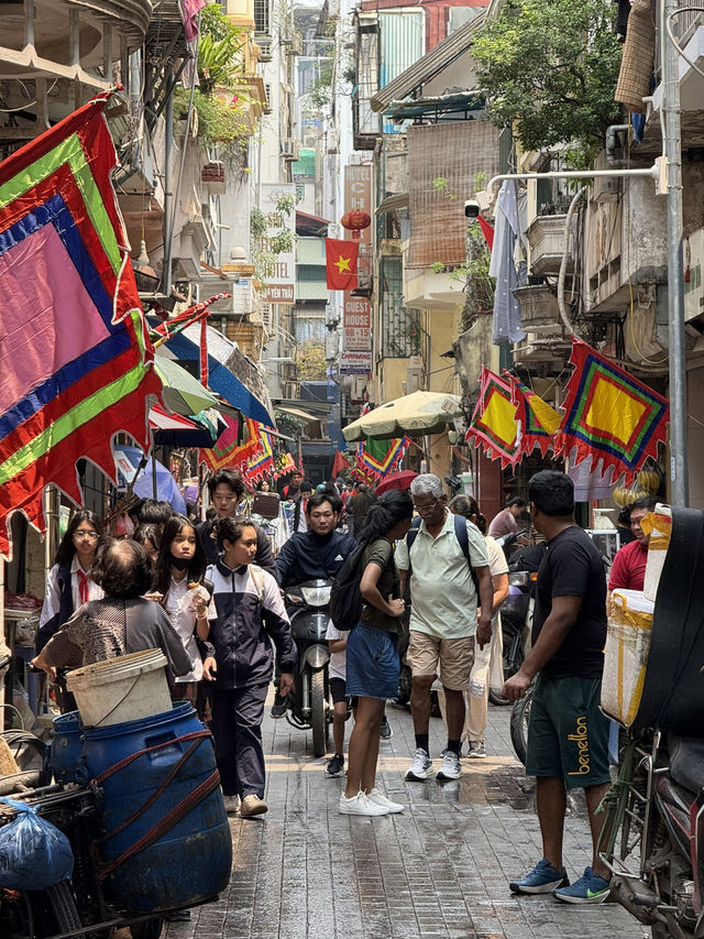 Hanoi’s Unmissable Experiences 🇻🇳 ☕️ 