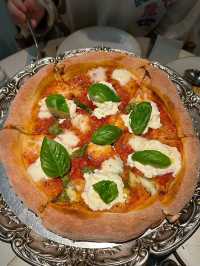 北外灘遊艇旁的意式輕吟Pizzeria S食光筆記