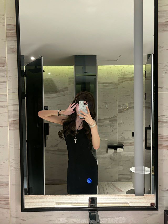 喺江南西住到唔捨得走270度全景觀影房