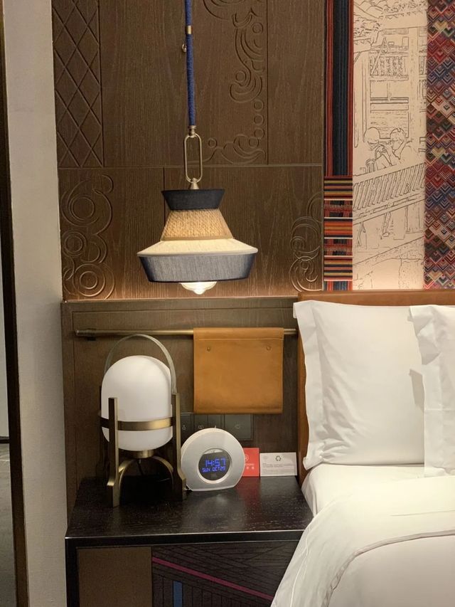 Guest Room Lighting Elements
