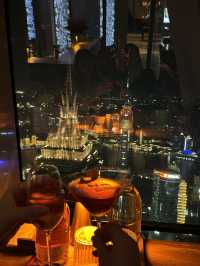 Shanghai never sleeps 