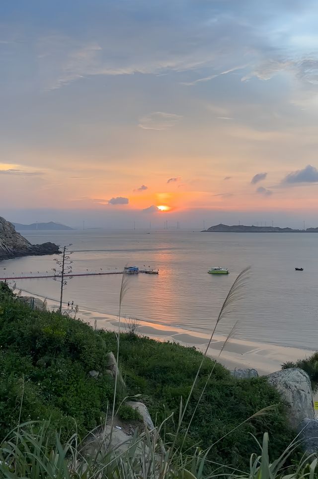 追住海浪跳支圓舞曲