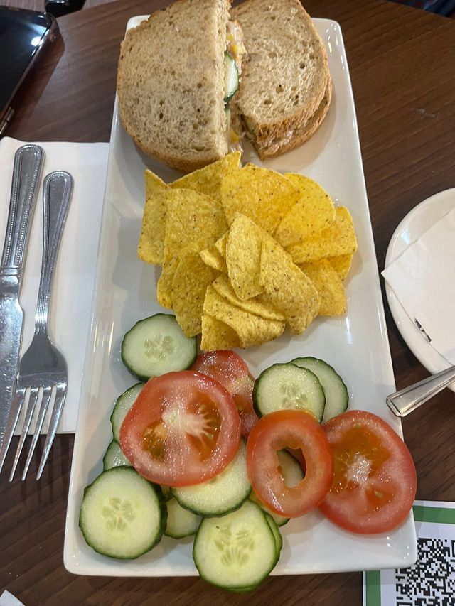 Impressive Welcome and Enjoyable Dining