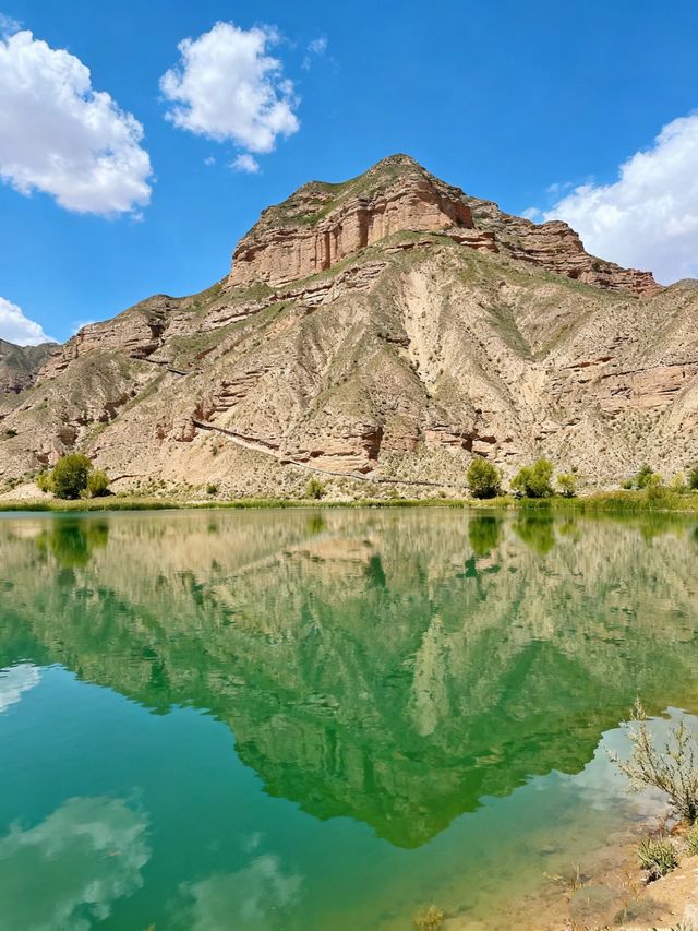 探訪中國石窟藝術的源頭，感受千年佛光與山水奇觀